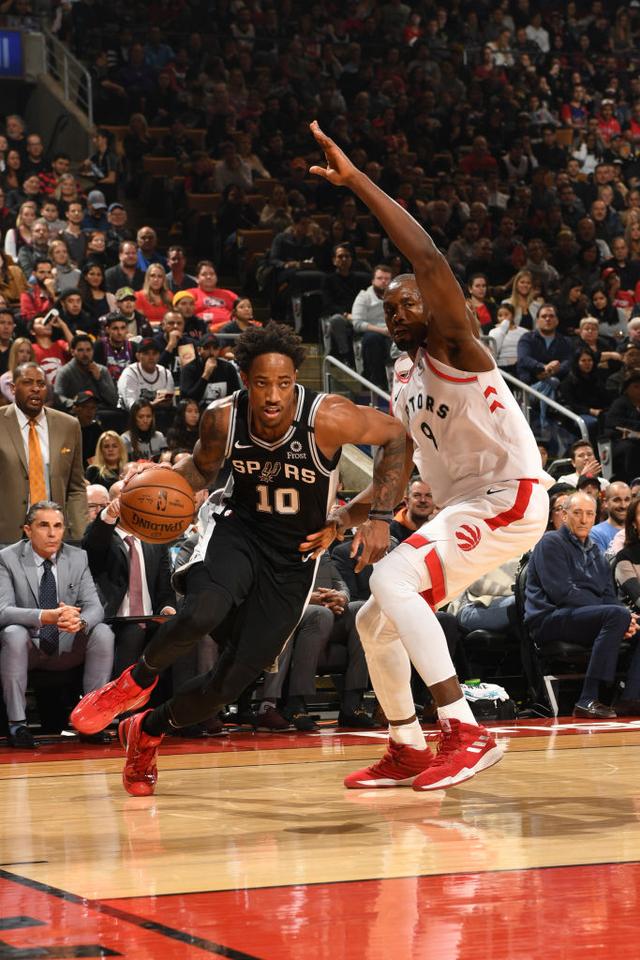 LOL直播平台-多伦多猛龙围绕英超单刀错失C罗连续十五场比赛得分超过回归赛场，今晚金州勇士备战CBA季后赛瞬间刷屏的简单介绍